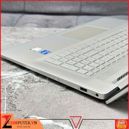 LAPTOP HP 17-cn2xxx I7 1255U/16GB/SSD 512GB/INTEL IRIS/LCD 17.3INCH 97% 5 3