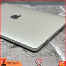 MACBOOK PRO 13.3INCH M2 2022 (8GB/512GB/BẠC) (SẠC 530, PIN 88%) 2 12